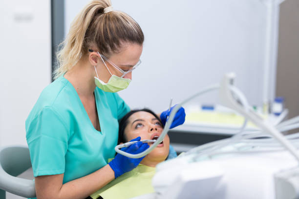 Best Emergency Dental Care for Broken or Chipped Teeth in Barneveld, WI